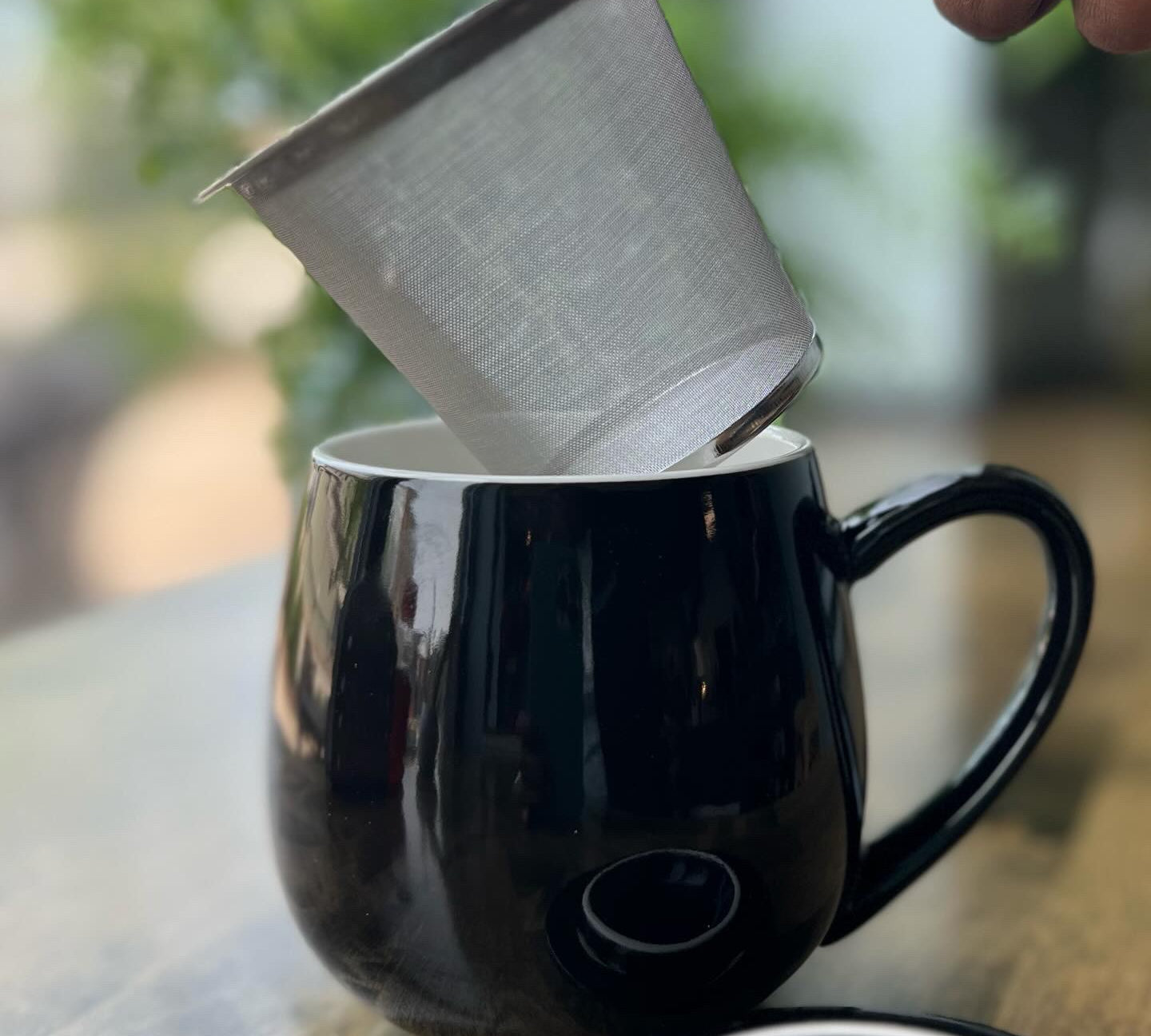 Oasis Mug – Loose-Leaf Tea Mug with Infuser and Lid